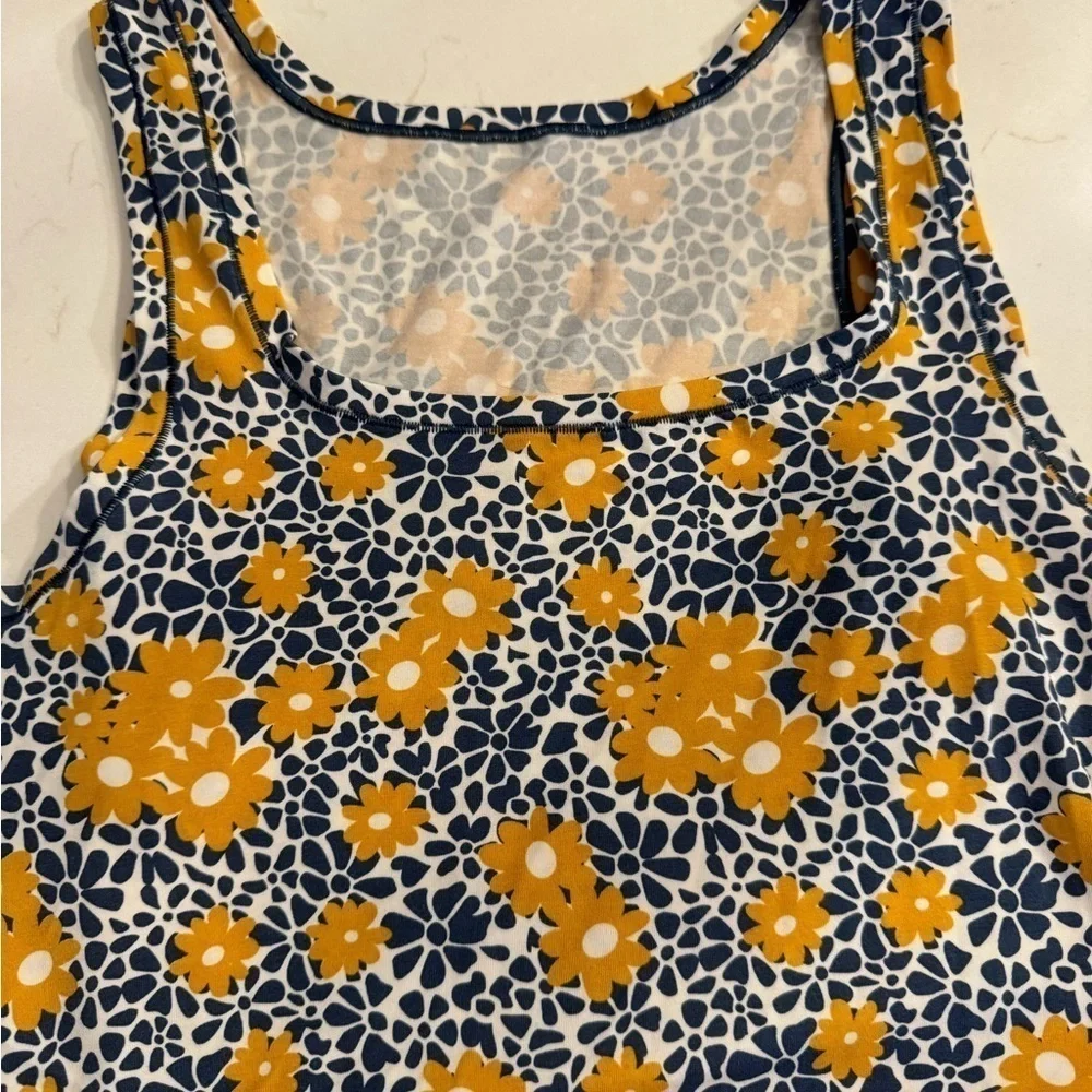 Warcoal Supima Cotton / Spandex Fitted Tank / Floral / Small